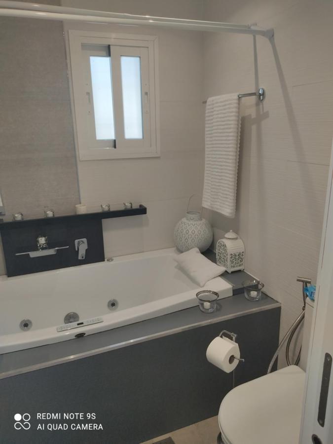 Petit Paradis Villa Манилва Екстериор снимка